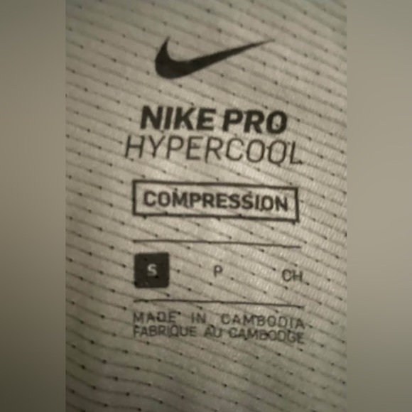 NIKE | HYPERCOOL Men's Black and Gray Swim Leggings - Picture 4 of 4